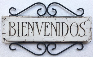 Bienvenidos Spanish Welcome sign