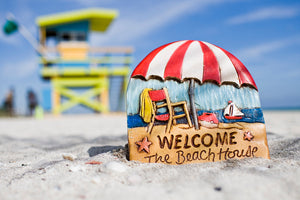 Beach House Welcome sign item 324