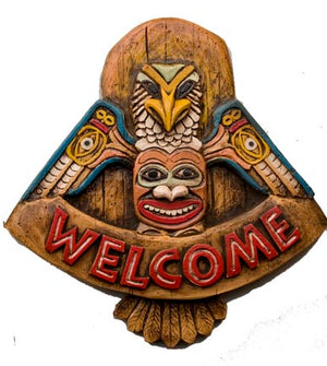 Totem Pole Decor Welcome sign